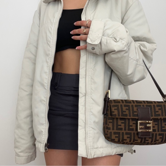 Zara light beige waterproof zip through bomber jacket 🤍 - Picture 6 of 10